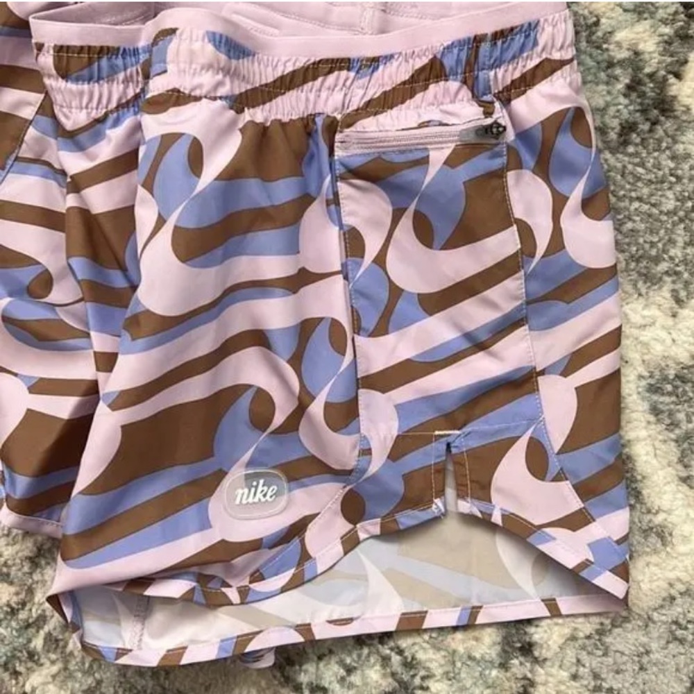 NWT Nike XL dri-fit running shorts